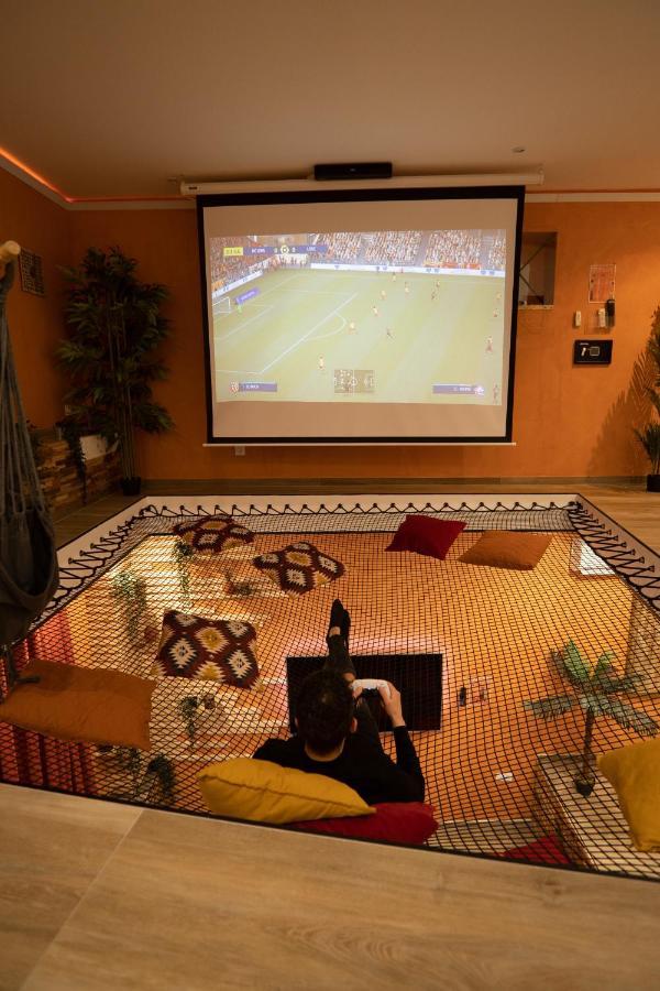 Capsule Marrakech I Chicha I Sauna I Balneo I Console Ps5 I Cinema Trith-Saint-Leger Exterior foto